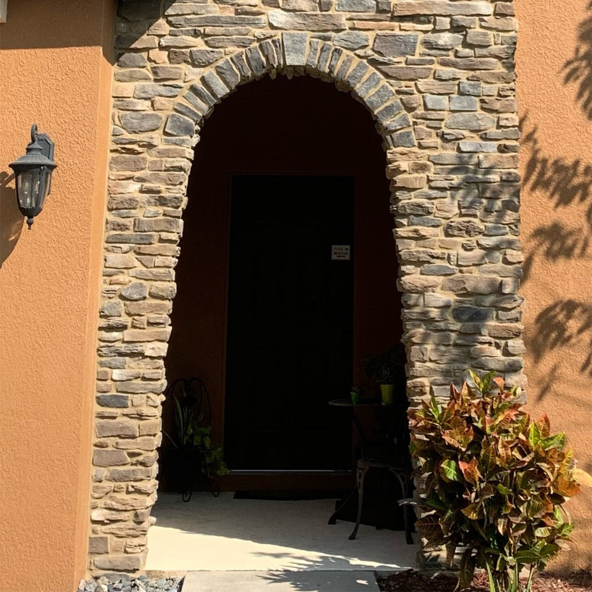 Desert Hollow Ledgestone - Flats - Prestige Stone - 11.5 sq ft/box