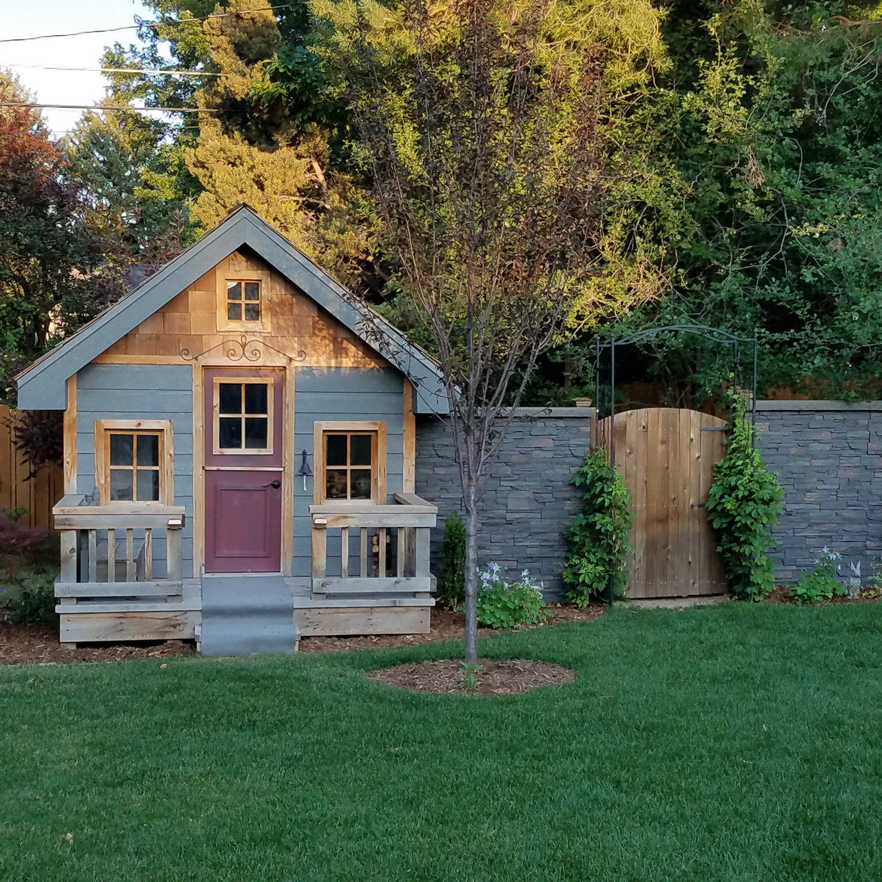 Appalachian Gray Country Ledgestone - Flats - Nextstone - 43.5" x 15.5" x 1.5" - 16.96 sq ft / box
