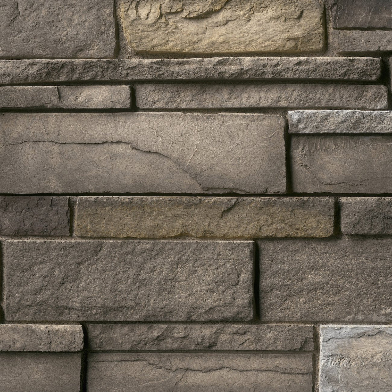 Sterling Ledgestone - Corners - Versetta Stone - 36" x 8" x 2" - 4 sq ft / box