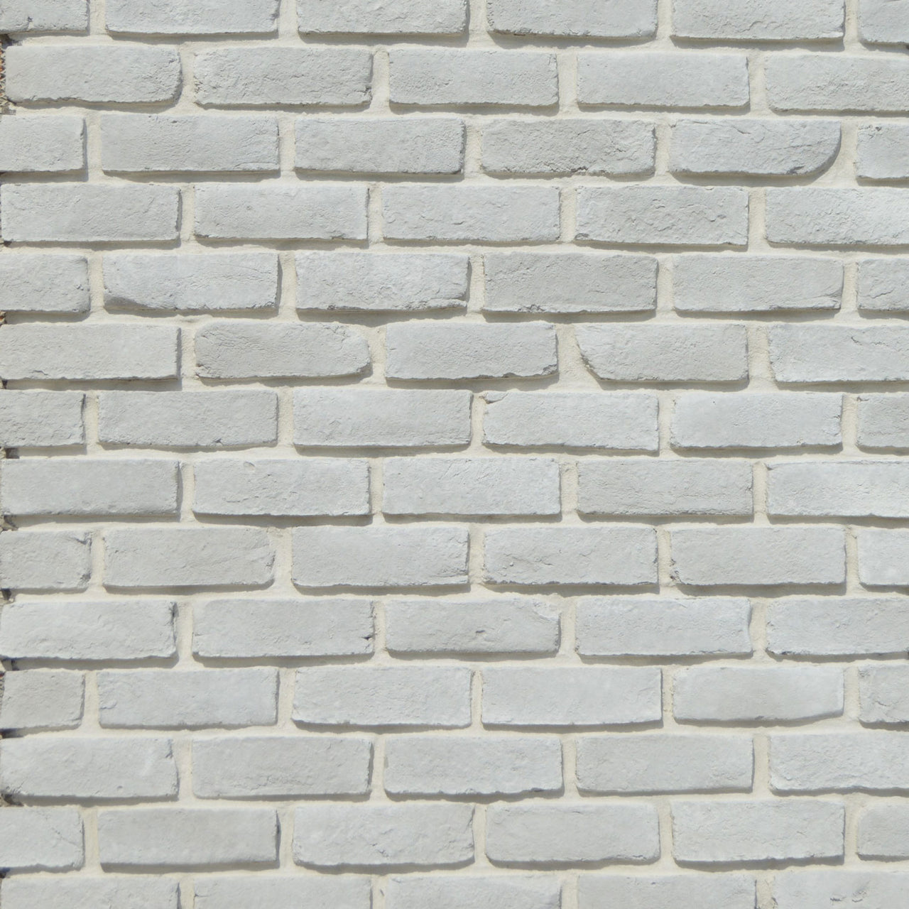 White Onyx Thin Veneer Brick - Corners - Prestige Stone - 8 Ln ft/box