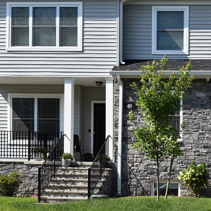 Portland Smoke Old County Ledge - Corners - Prestige Stone - 8 Ln ft/box